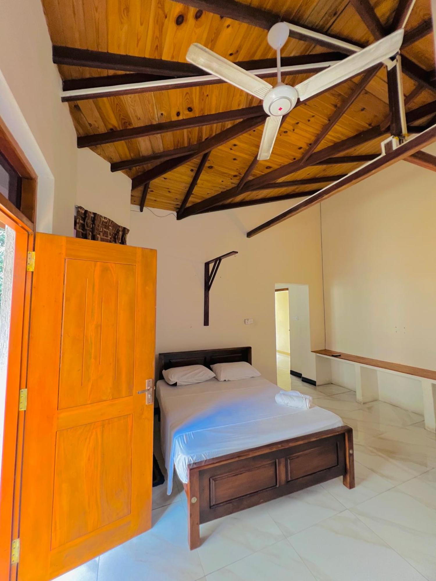 Malwaththa Mount Villa Kandy Exterior foto