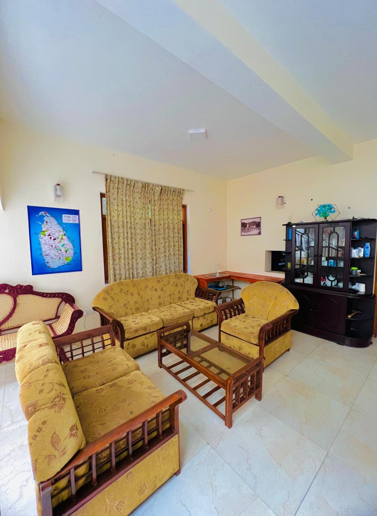 Malwaththa Mount Villa Kandy Exterior foto